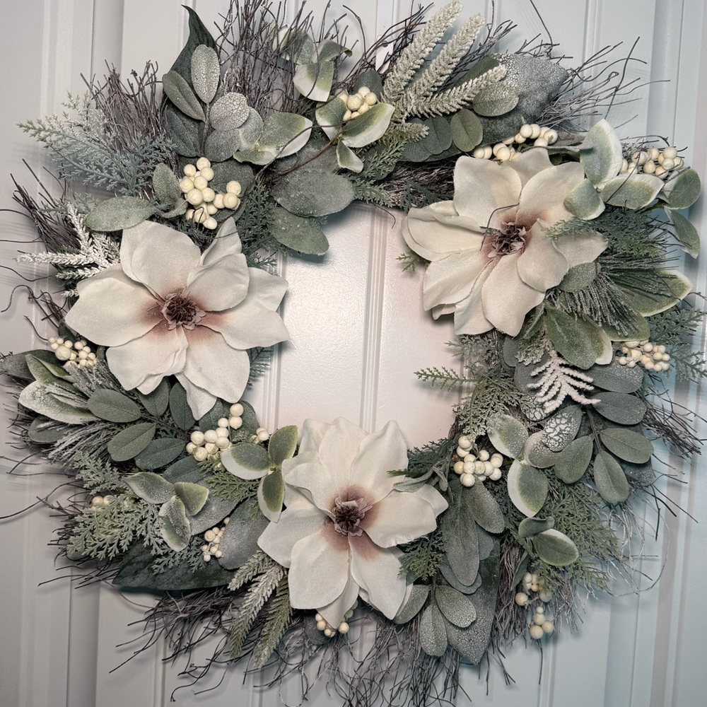 Wreath new hand made snowy magnolias twiggy wreath